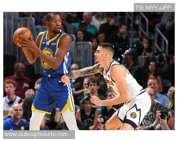 凯恩的传奇之路：从足球天才到世界级教练的蜕变与挑战