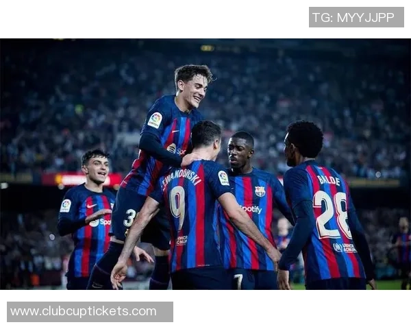 历史交锋回顾莱万特与巴塞罗那的经典对决与战绩分析